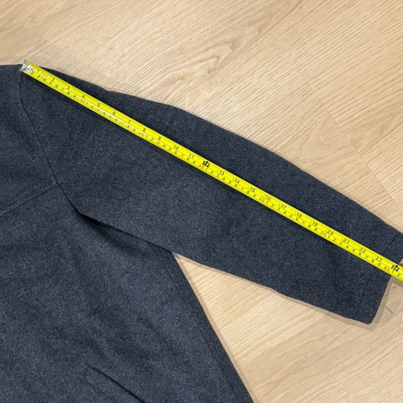 J.Crew Grey Wool Coat – Men’s Medium – 80% Wool – Excellent - Picture 12 of 12